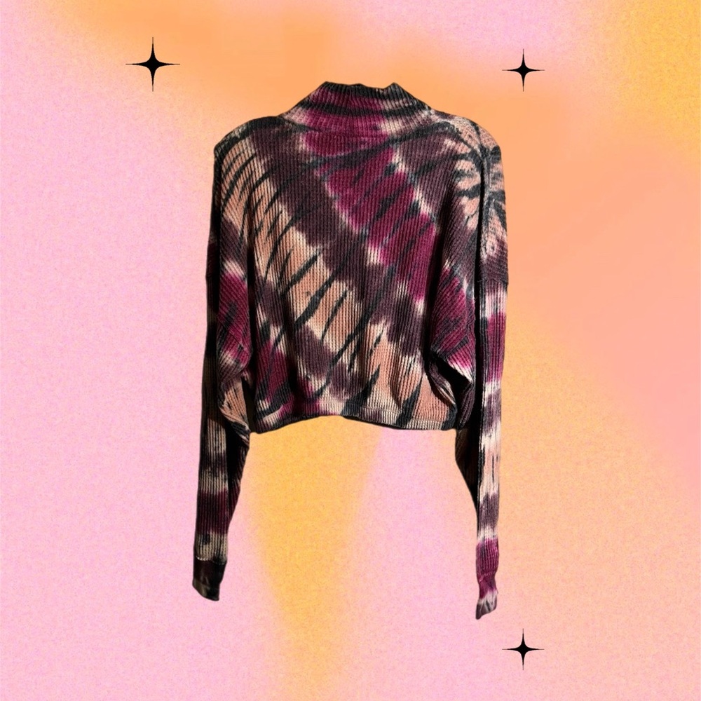 Tie-Dye Cropped Shirt